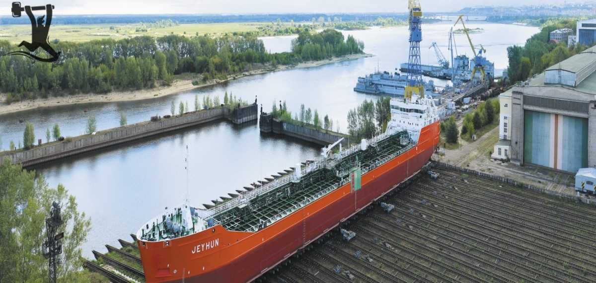 Завод «Красное Сормово» вывел на финальную стадию изготовления новый танкер